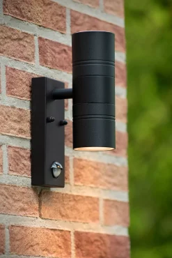 ARNE-LED IR - Wandspot / Wandlamp Binnen/Buiten - Ø 6,3 cm - LED - GU10 - 2x5W 2700K - IP44 - Beweging & dag/nacht sensor - Zwart*Lucide Sale
