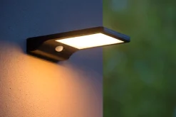 BASIC - Wandlamp - Zonne-energie - LED - 1x3W 2700K - IP44 - Beweging & dag/nacht sensor - Zwart*Lucide Best Sale
