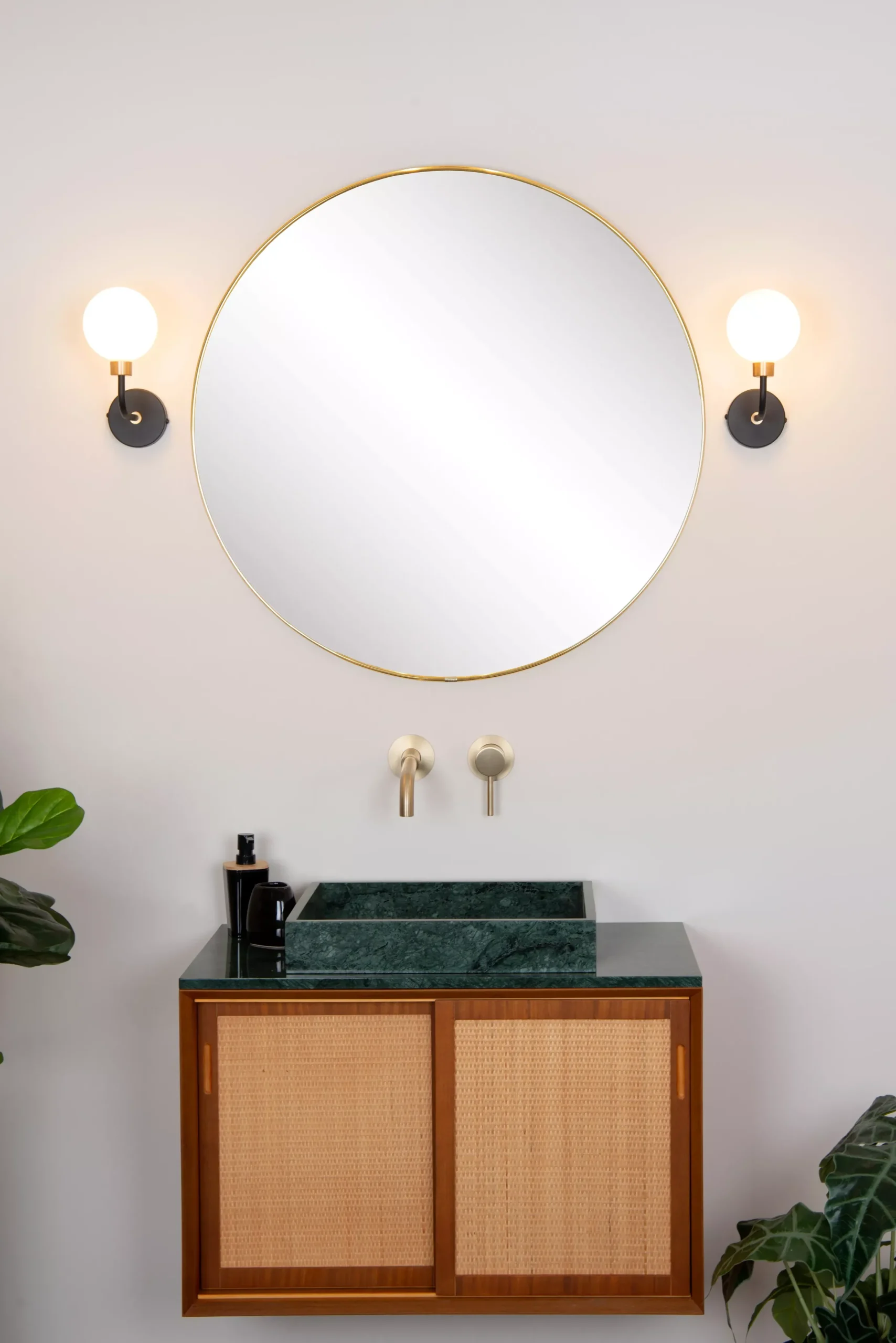 BEREND - Wandlamp Badkamer - 1xG9 - IP44 - Zwart*Lucide Online