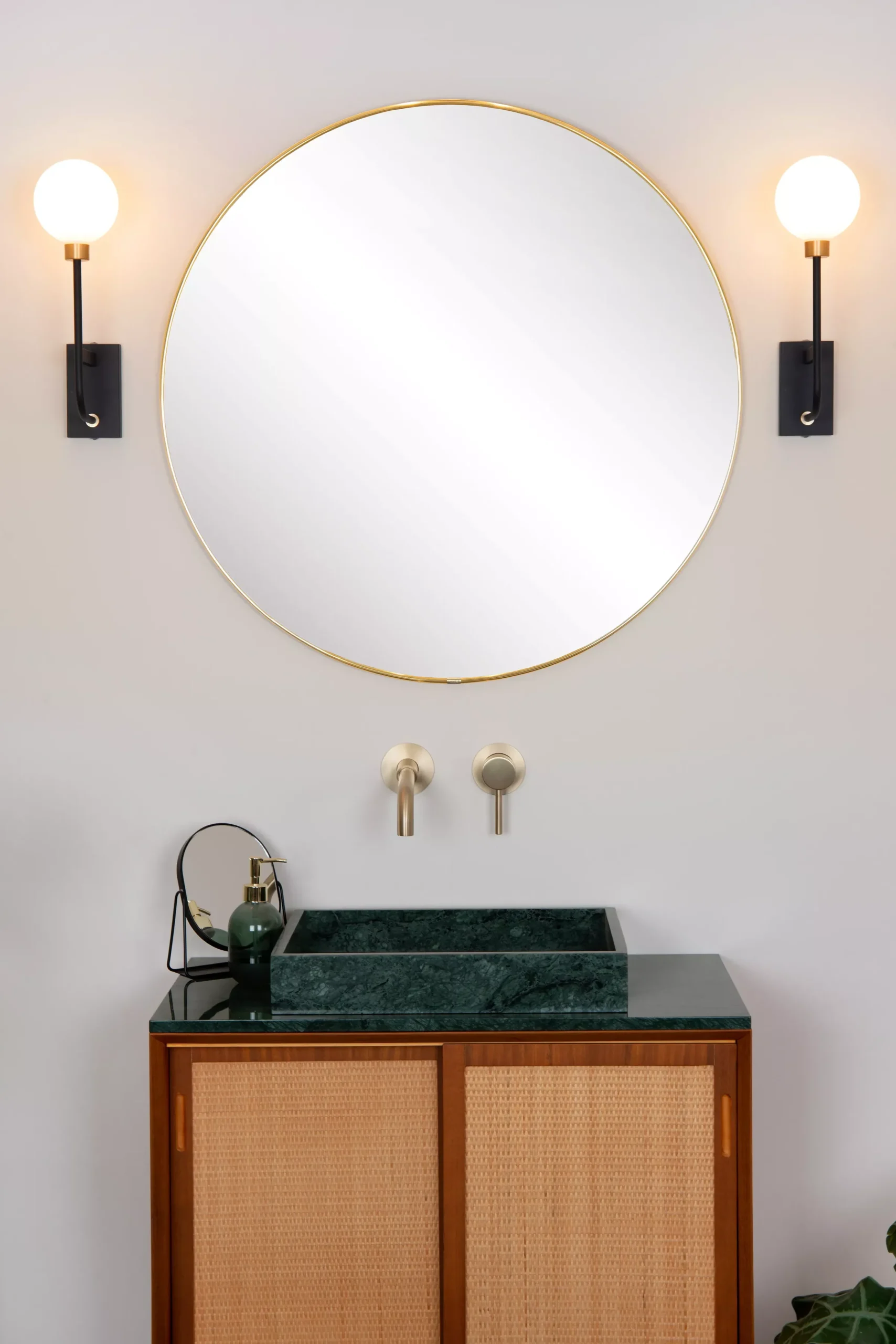 BEREND - Wandlamp Badkamer - 1xG9 - IP44 - Zwart*Lucide Best Sale