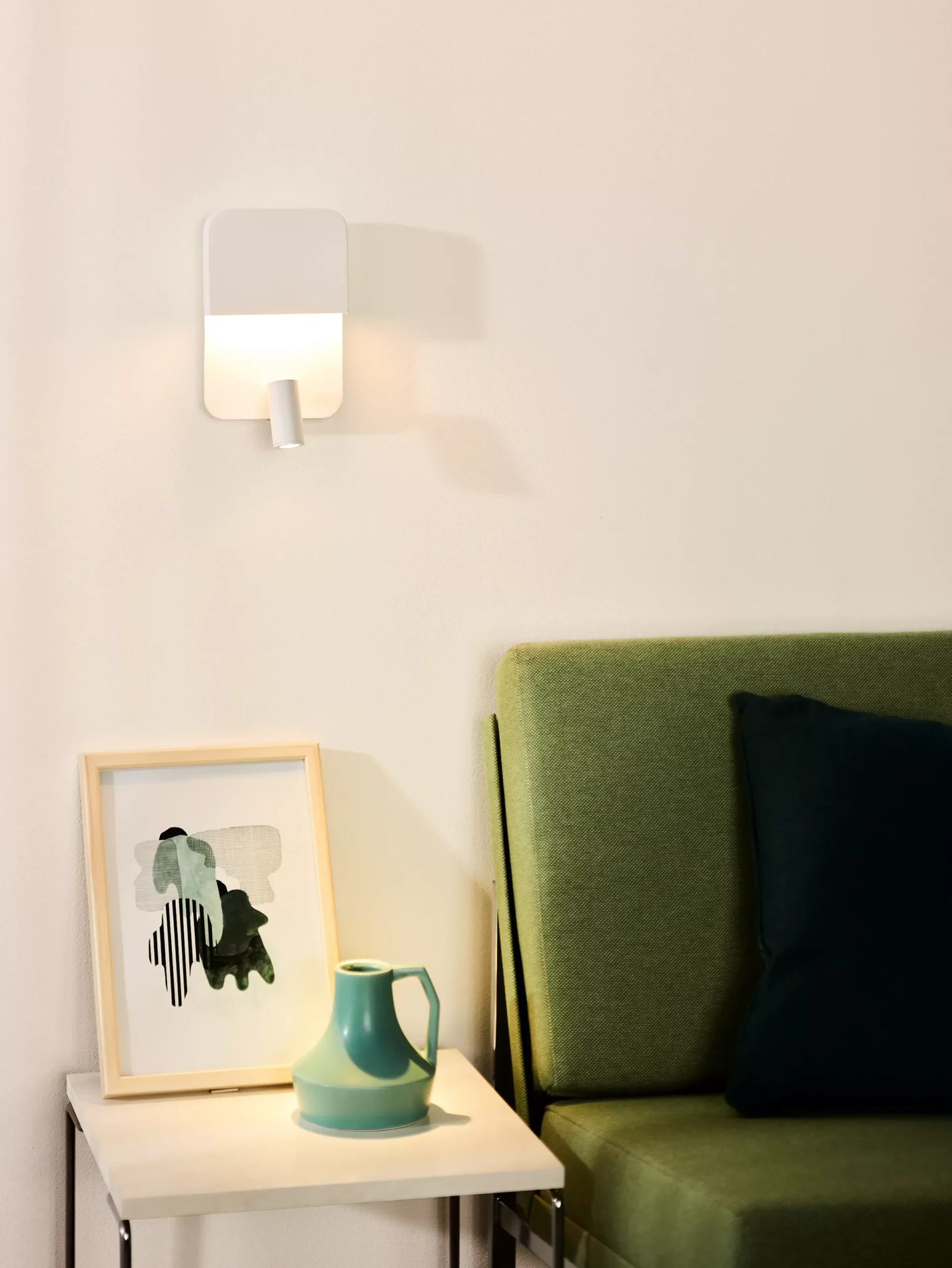 BOXER - Bedlamp / Wandlamp - LED - 3000K - Met USB oplaadpunt - Wit*Lucide Best
