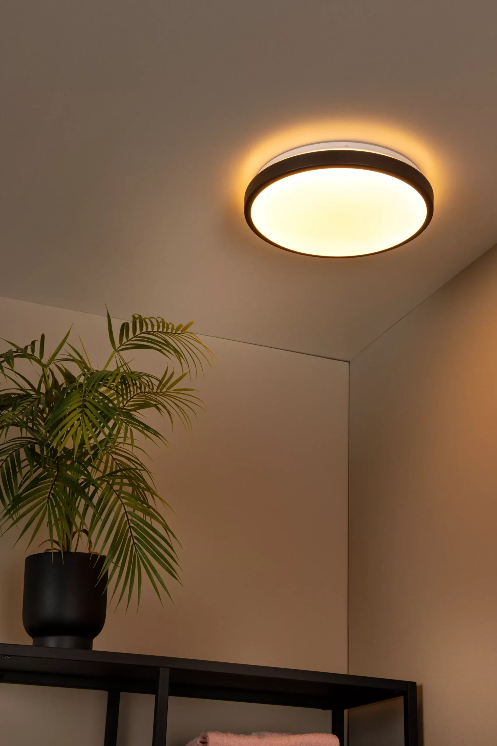 DASHER - Plafonnière Badkamer - Ø 34,8 cm - LED - 1x18W 2700K - IP44 - Beweging & dag/nacht sensor - Zwart*Lucide Store