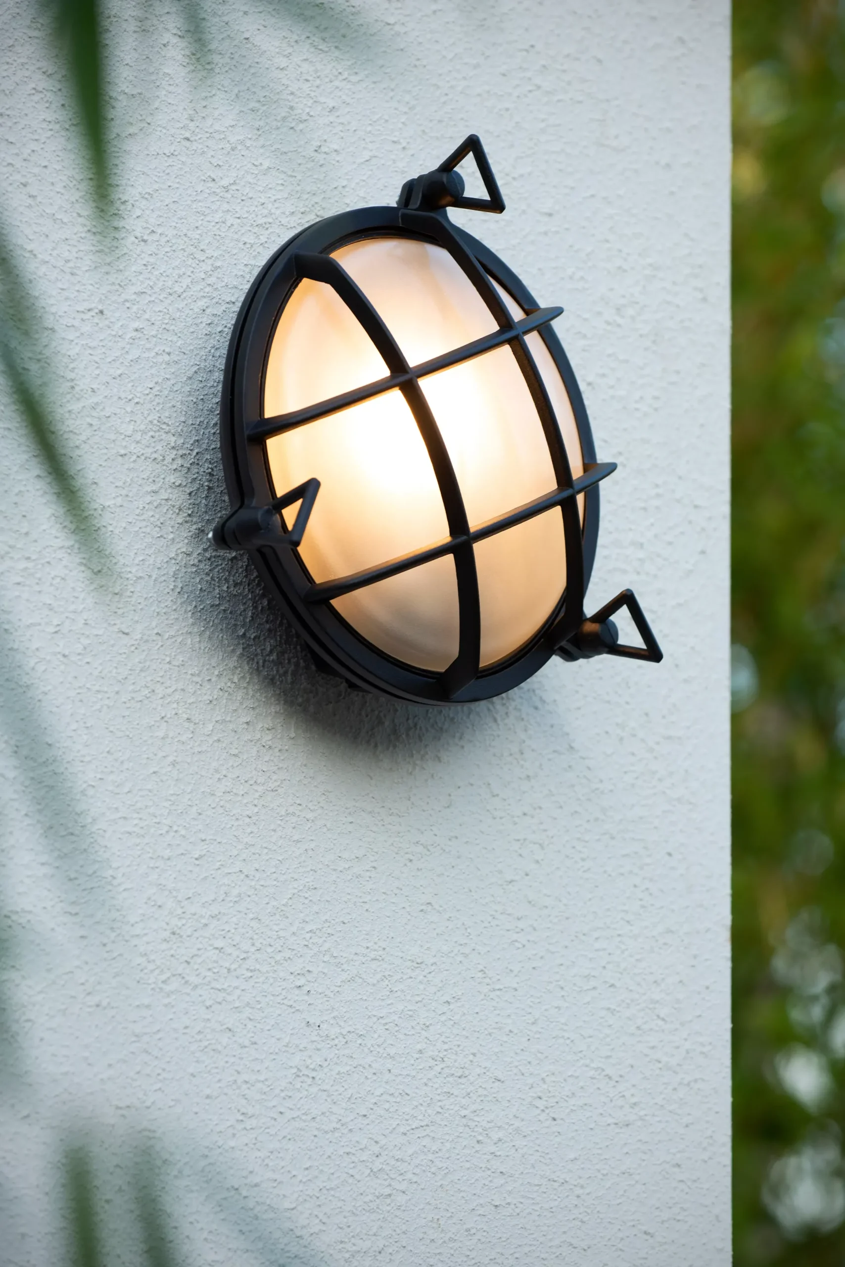 DUDLEY - Wandlamp Binnen/Buiten - Ø 22 cm - 1xE27 - IP65 - Zwart*Lucide Best