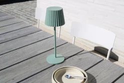 JUSTINE - Oplaadbare Tafellamp Binnen/Buiten - Accu/Batterij - LED Dimb. - 1x2W 2700K - IP54 - Met draadloos oplaadstation - Groen*Lucide Flash Sale