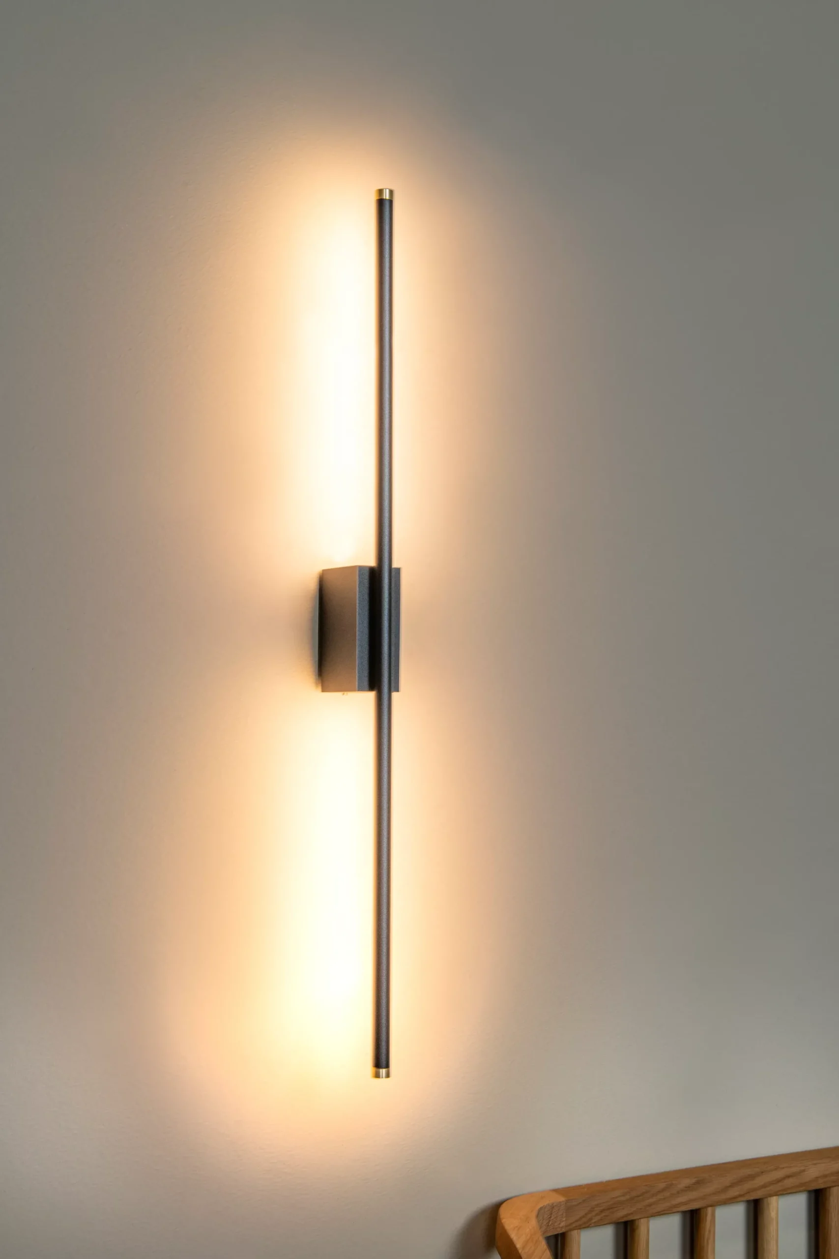 MARNIK - Wandlamp - LED Dimb. - CCT - 1x13W 2700K/4000K - Zwart*Lucide Hot