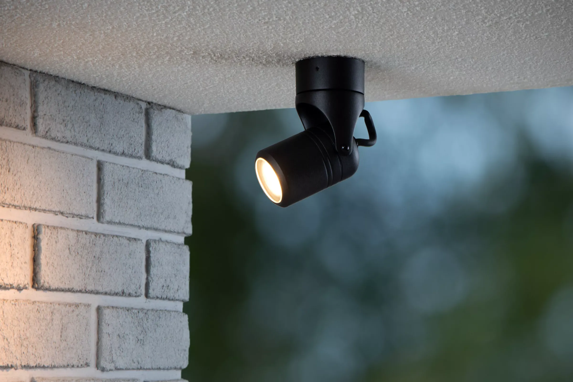 NIORT - Wandspot / Wandlamp Binnen/Buiten - 1xGU10 - IP44 - Zwart*Lucide Online