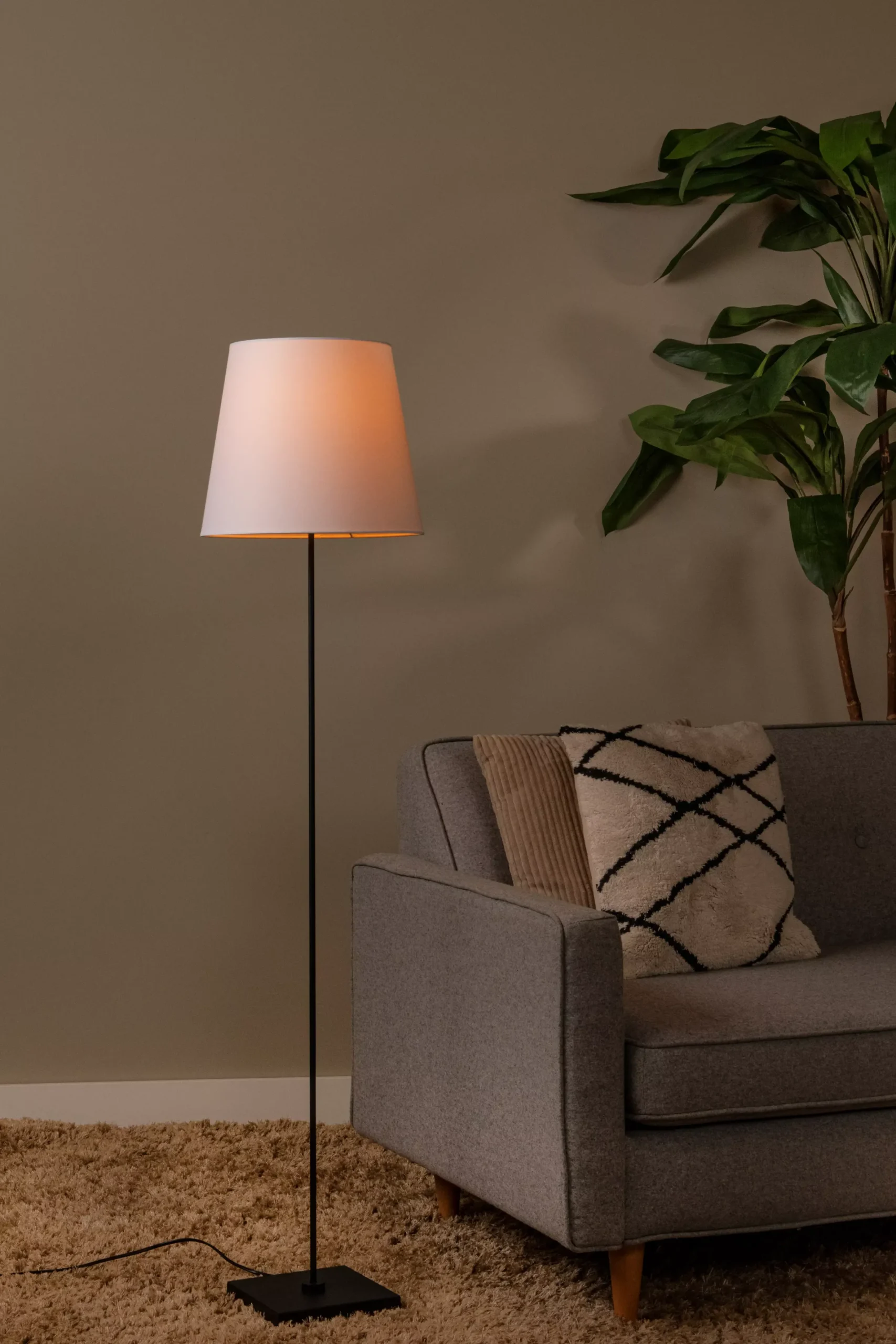 PENDIO - Vloerlamp - 1xE27 - Zwart*Lucide Clearance