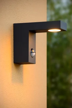 TEXAS-IR - Wandspot / Wandlamp Binnen/Buiten - LED - 1x7W 3000K - IP54 - Beweging & dag/nacht sensor (uitschakelbaar) - Antraciet*Lucide Store