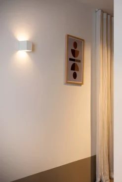 VERTIGO - Oplaadbare Wandlamp Binnen/Buiten - Accu/Batterij - LED Dimb. - 1x6W 2700K - IP54 - Beweging & dag/nacht sensor - Magnetisch - Wit*Lucide Best Sale