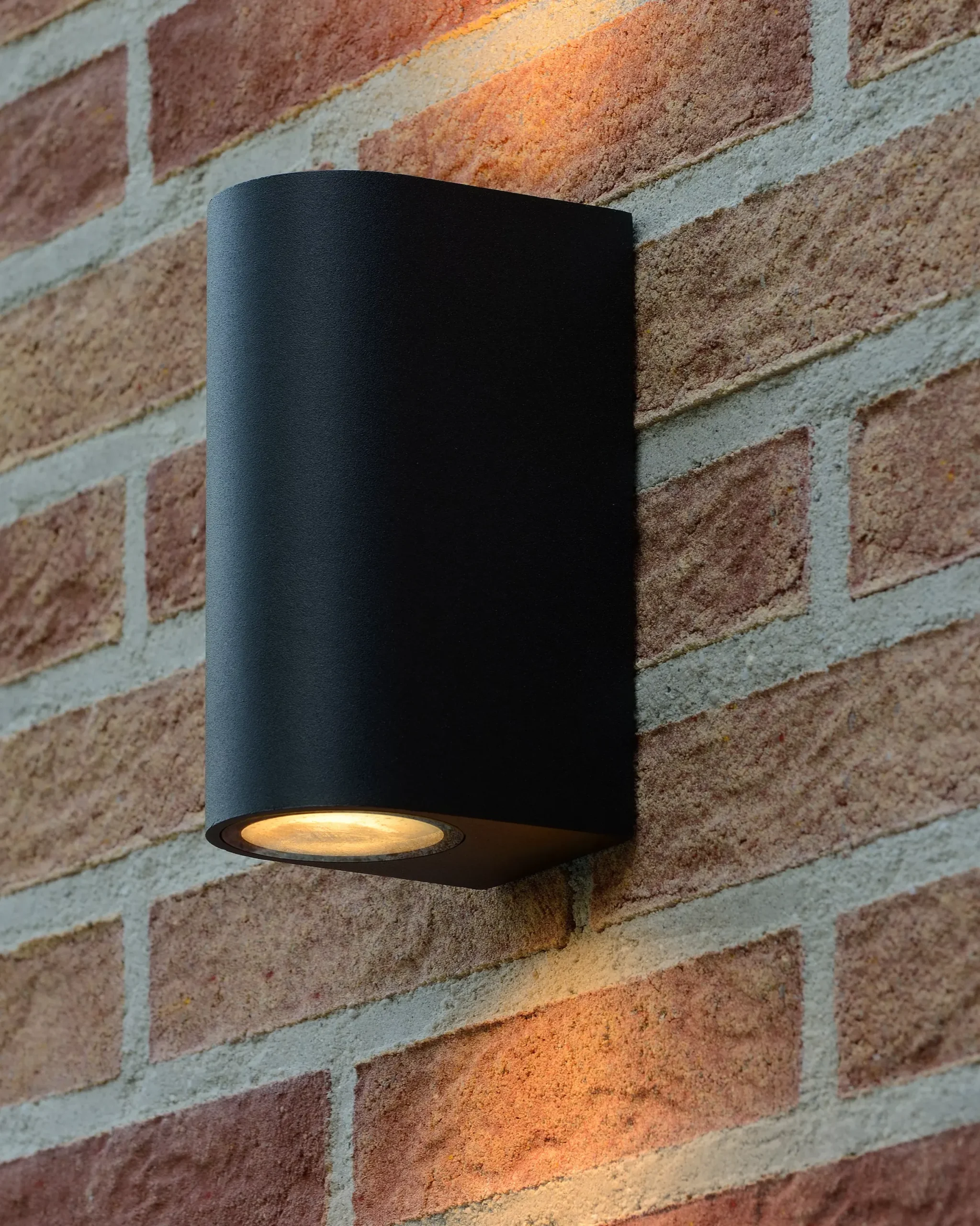ZARO - Wandspot / Wandlamp Binnen/Buiten - 2xGU10 - IP44 - Zwart*Lucide Best